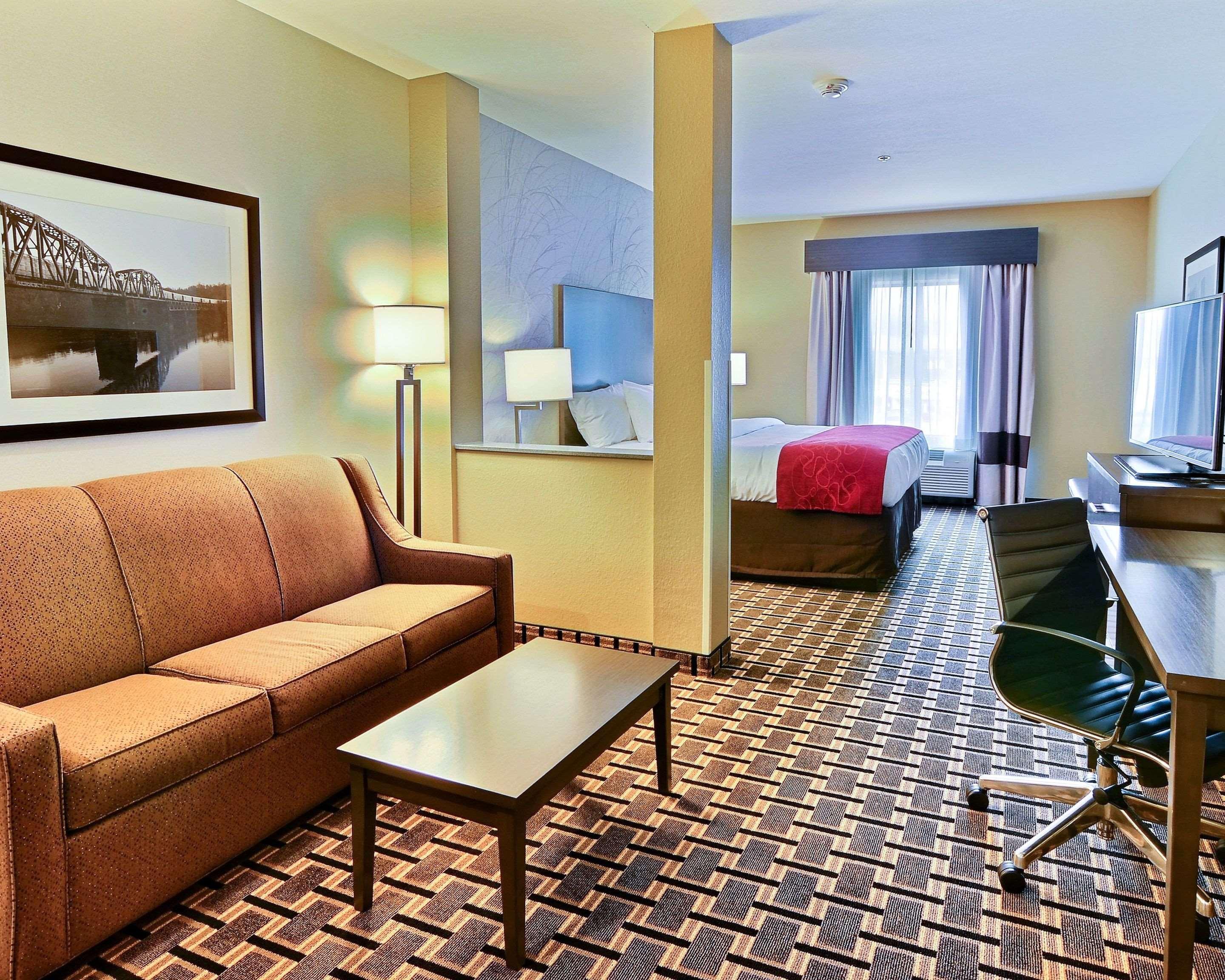 Comfort Suites Uniontown Esterno foto