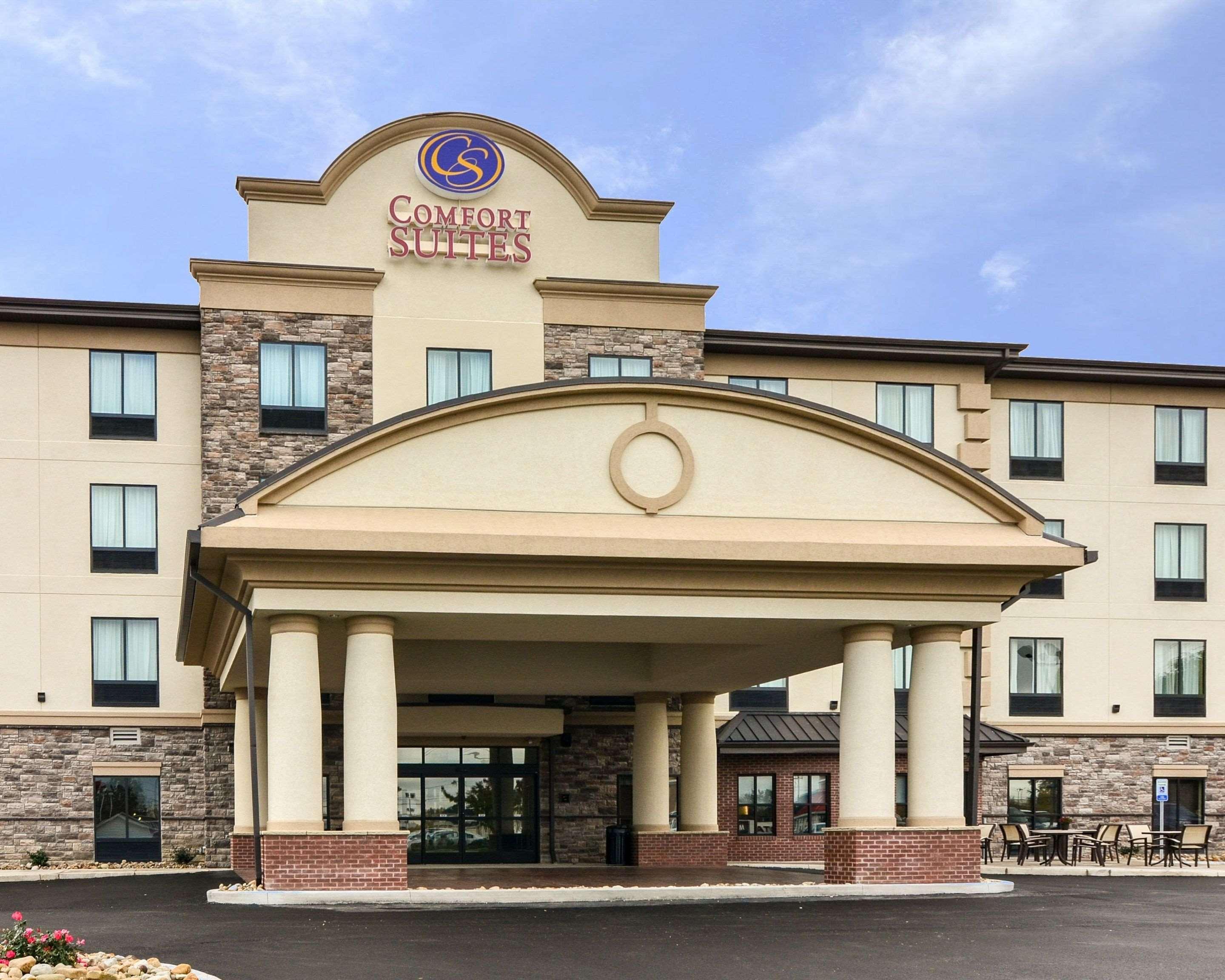 Comfort Suites Uniontown Esterno foto