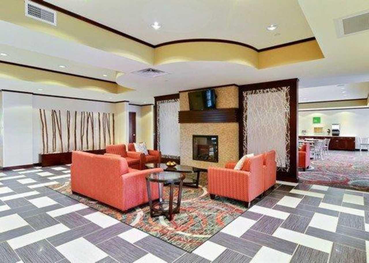 Comfort Suites Uniontown Esterno foto