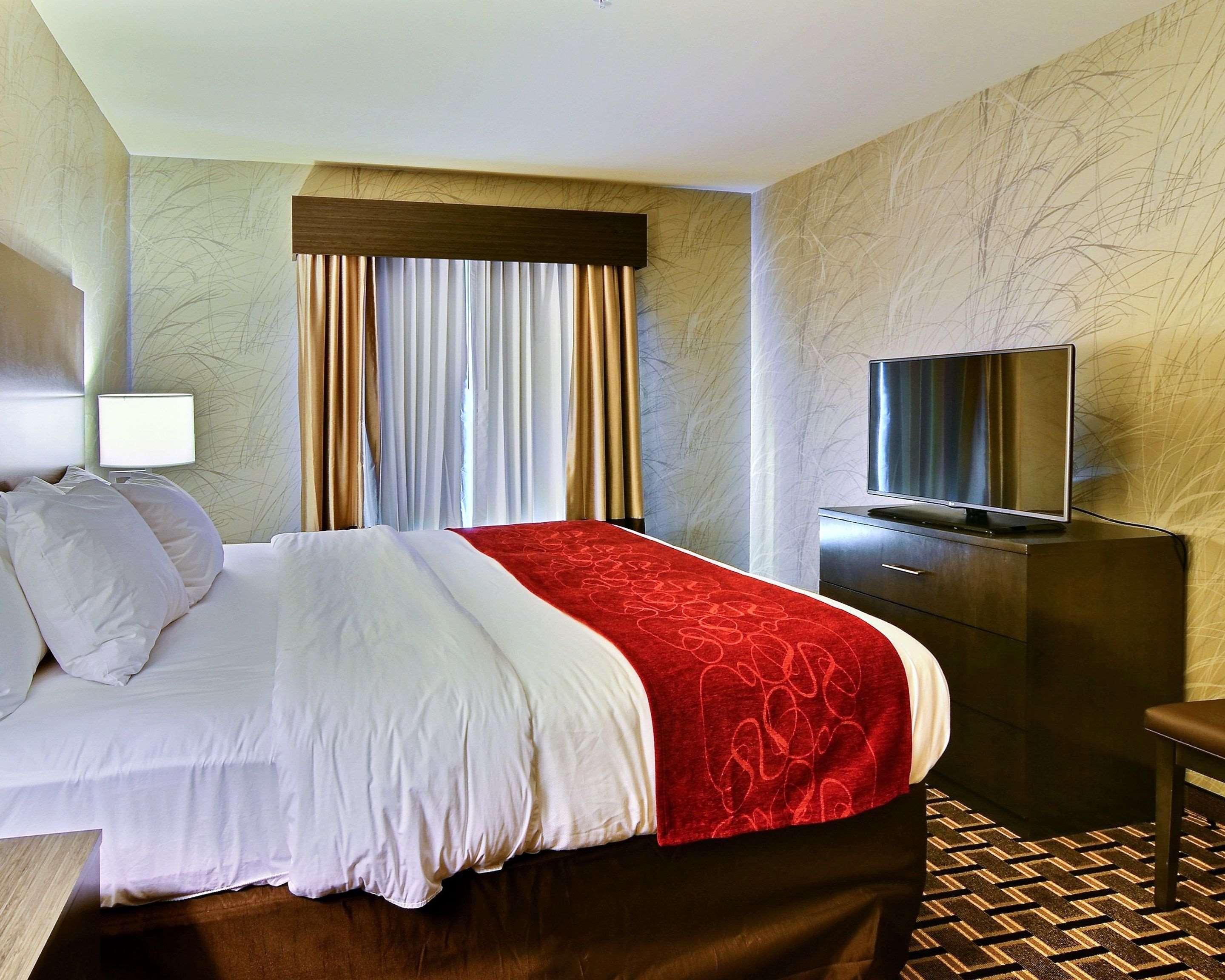 Comfort Suites Uniontown Esterno foto
