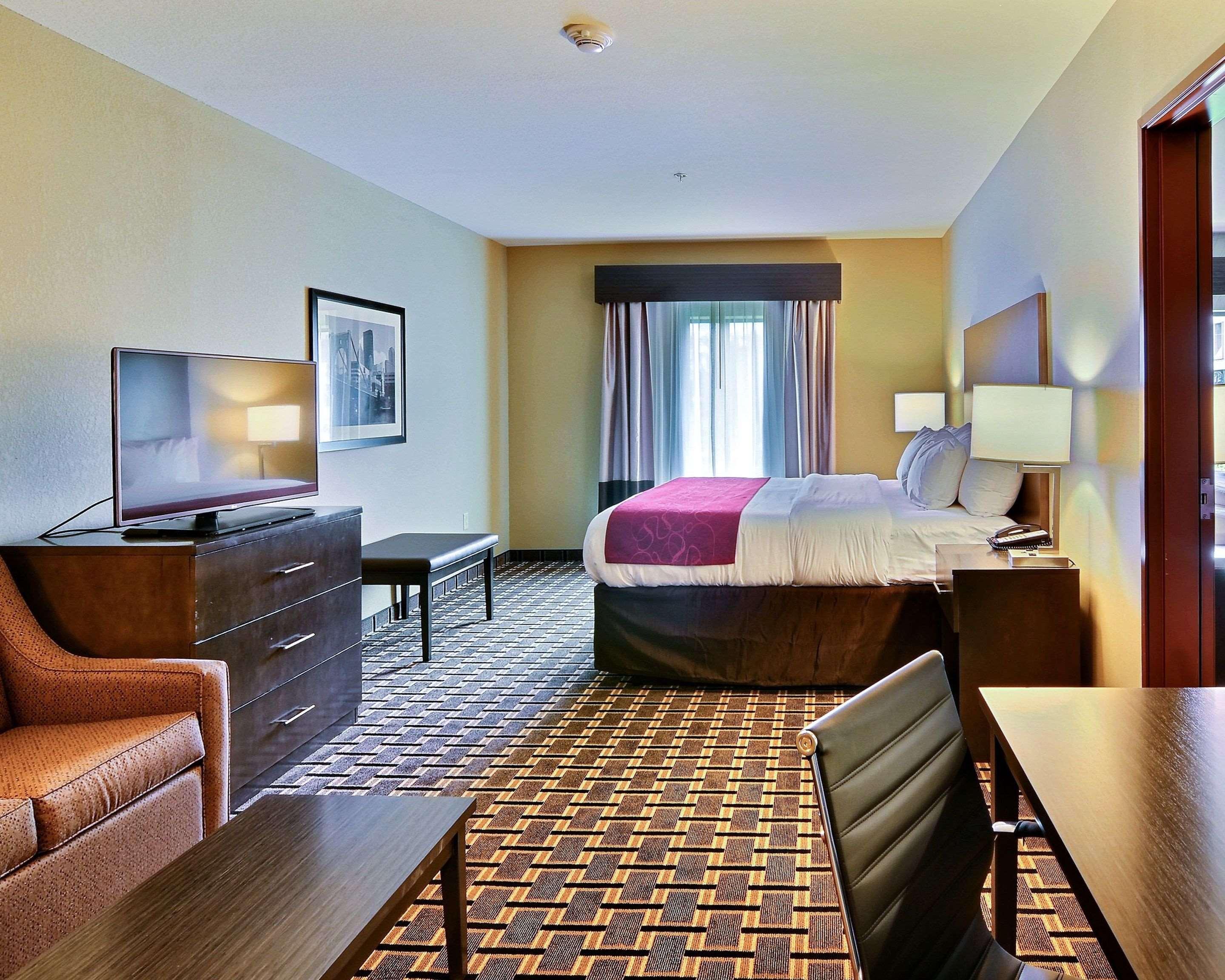 Comfort Suites Uniontown Esterno foto