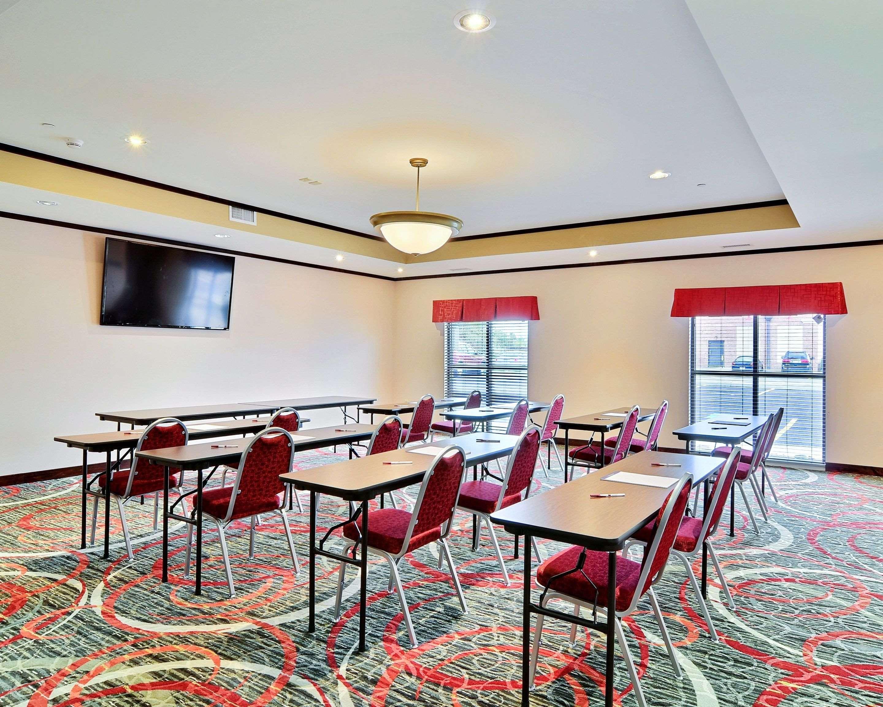 Comfort Suites Uniontown Esterno foto